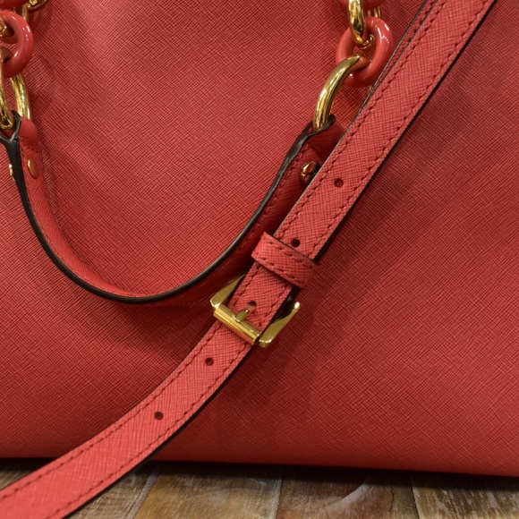 SOLD❌Coral MK 💥 💫NWOT💫 - Picture 6 of 8